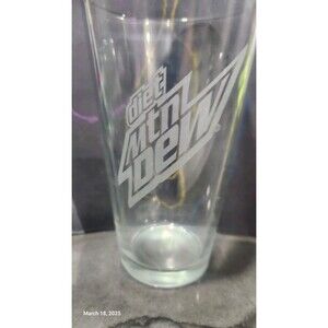 Diet Mountain Dew Etched Pint Beverage Glasses  QTY (4)